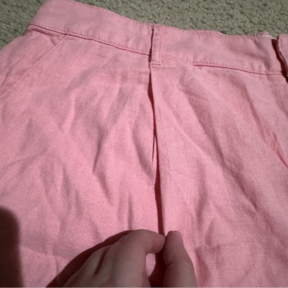 Abercrombie & Fitch Tailored Linen Shorts - Picture 3 of 12